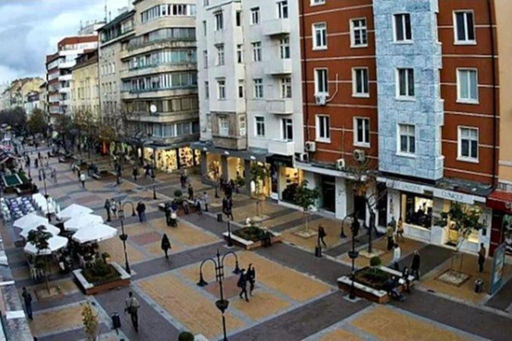 Top Center Apartment 4 Sofia Bagian luar foto